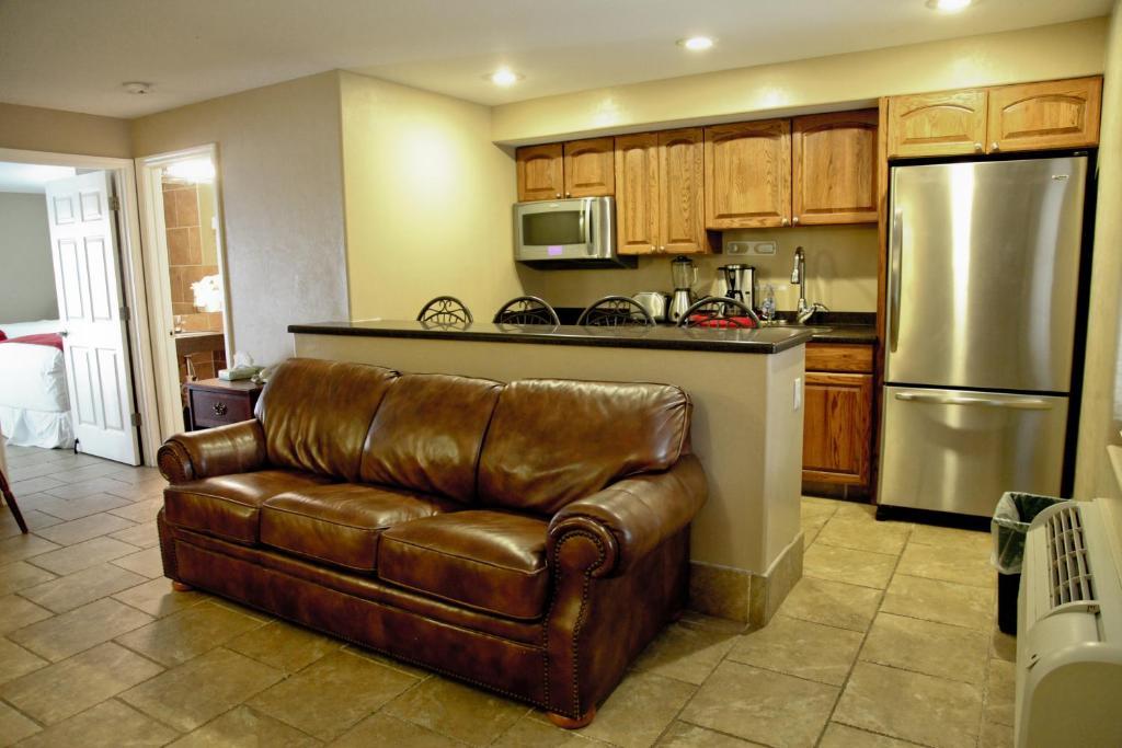 Lake Grassy Inn & Suites Lake Placid Room photo